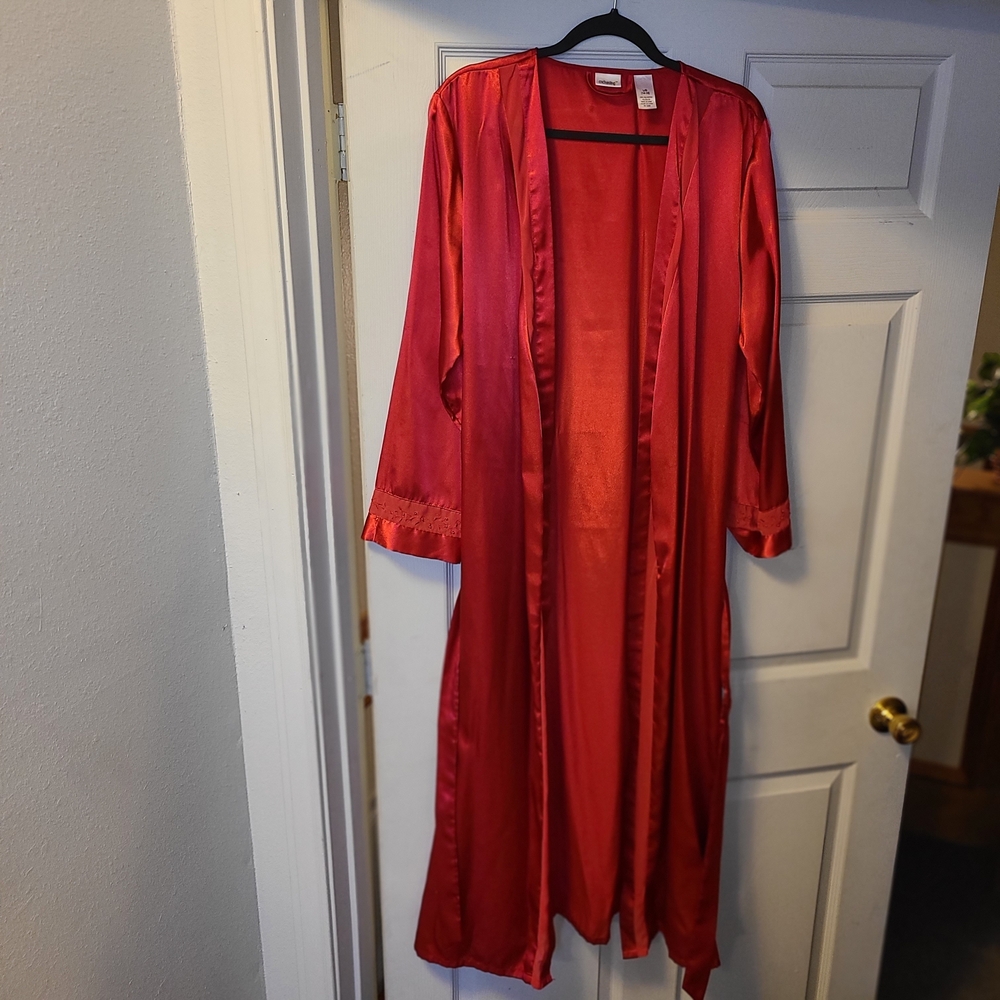 Elegant Red Women's Robe Size L